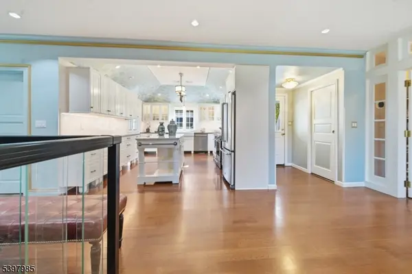 Kinnelon Boro, NJ 07405,18 Pepperidge Tree Ter