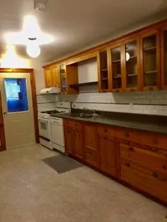 King, ON L0G 1T0,250 Main ST #4