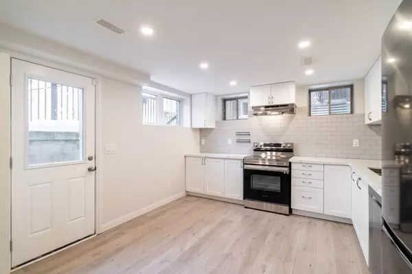 Whitchurch-stouffville, ON L4A 4V2,38 Busato DR