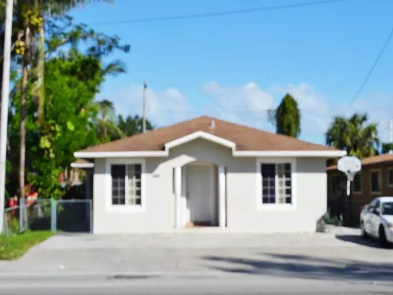 2911 NW 135th St, Opa-locka, FL 33054