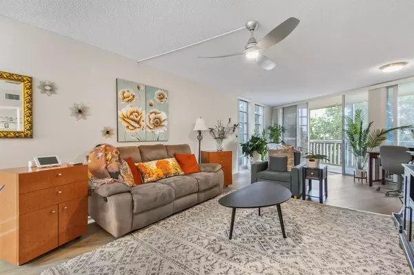 Lauderhill, FL 33319,6911 Environ Blvd #5J