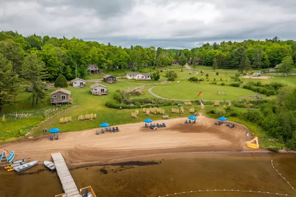 Lake Of Bays, ON P0A 1H0,1052 Rat Bay RD #111-2