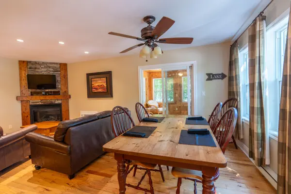 Lake Of Bays, ON P0A 1H0,1052 Rat Bay RD #111-2