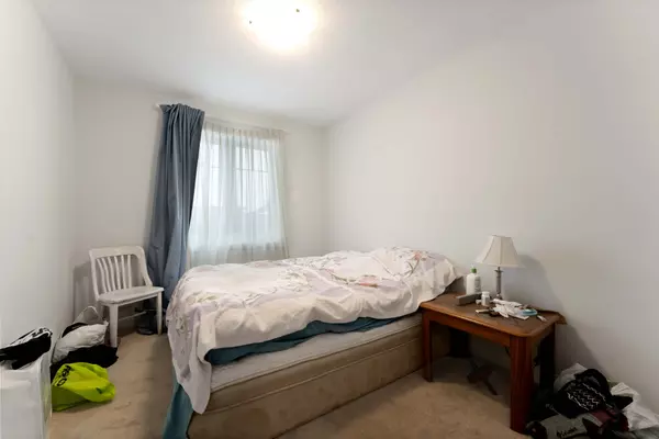 Barrhaven, ON K2J 6V6,1022 Ballyhale HTS