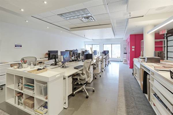 354 Davenport RD #202, Toronto C02, ON M5R 1K6