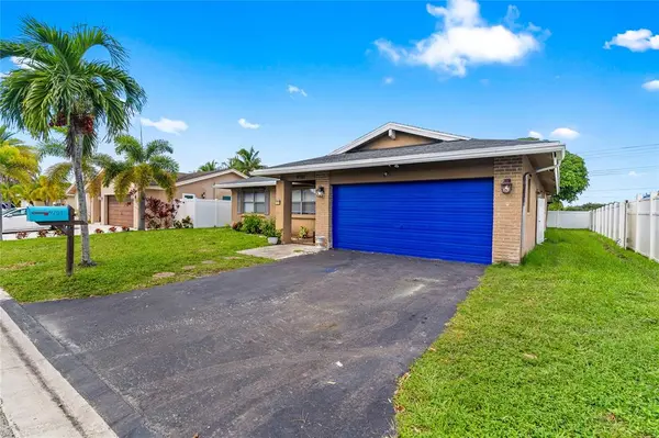 Tamarac, FL 33321,9701 NW 83rd St