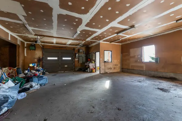 169 Burlanyett RD, Hastings Highlands, ON K0L 2R0