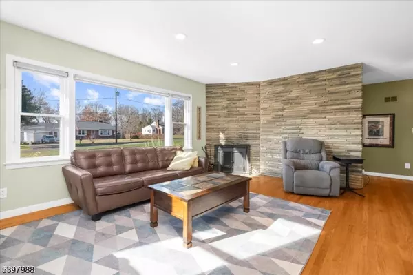 Clinton Twp., NJ 08809,10 Belvidere Ave