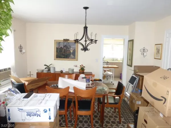 Morris Twp., NJ 07950,18 Sherman Ave #B