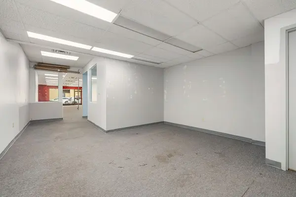 308 Bagot ST, Kingston, ON K7K 3B4