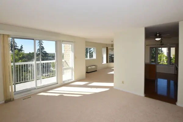 Peterborough, ON J9J 8L6,1099 Clonsilla AVE #316A