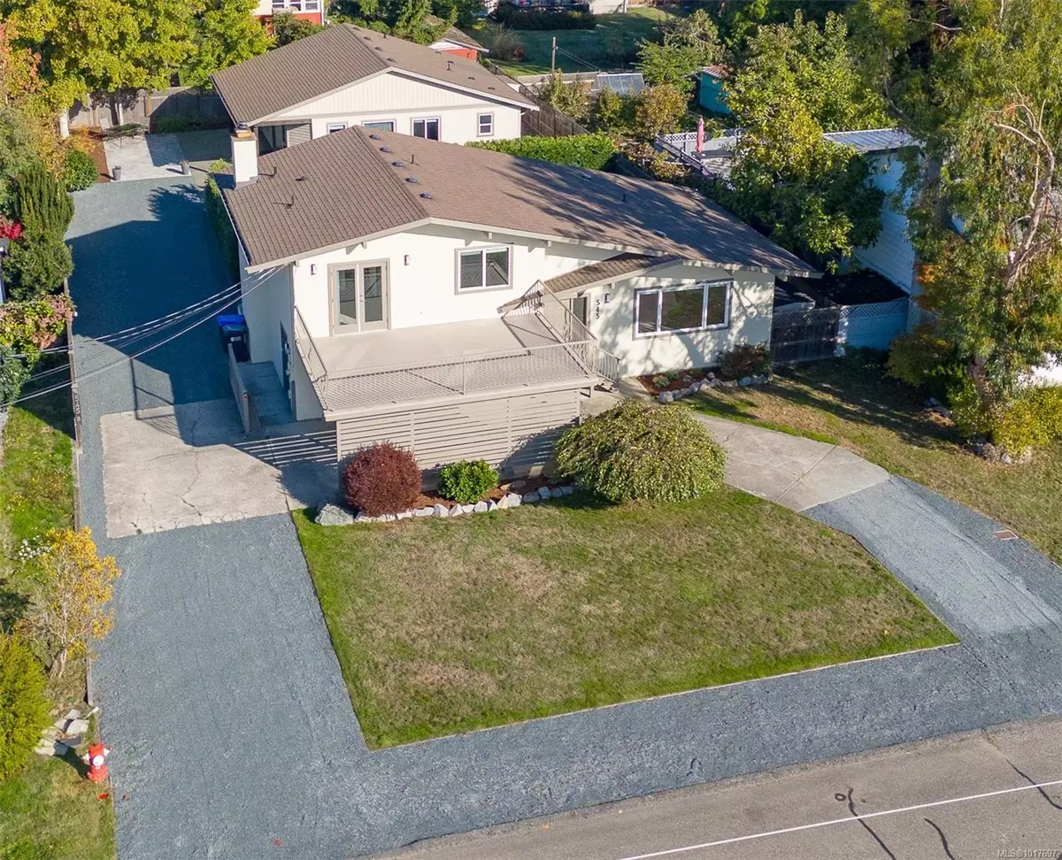 Parksville, BC V9P 1H3,545 Rowan Ave