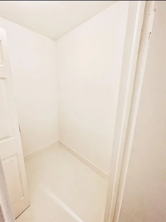 Fort Lauderdale, FL 33309,3125 Oakland Shores Dr #203