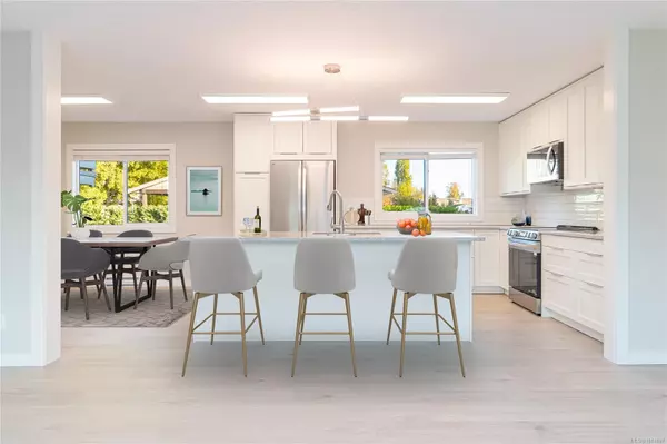 Parksville, BC V9P 1H3,545 Rowan Ave