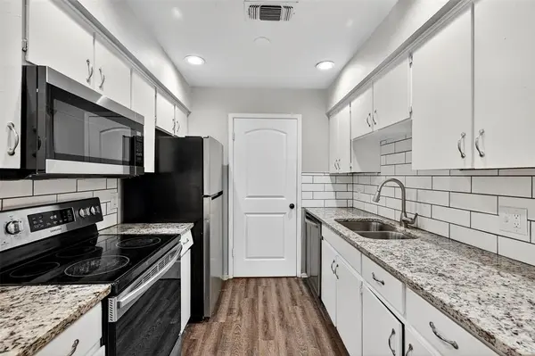 Sherman, TX 75090,401 Utah Street