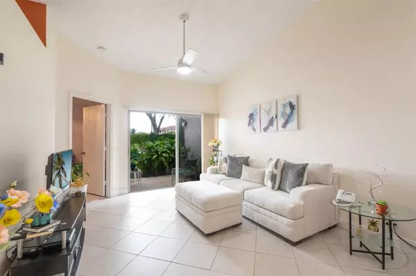 Miramar, FL 33025,11632 SW 19th St