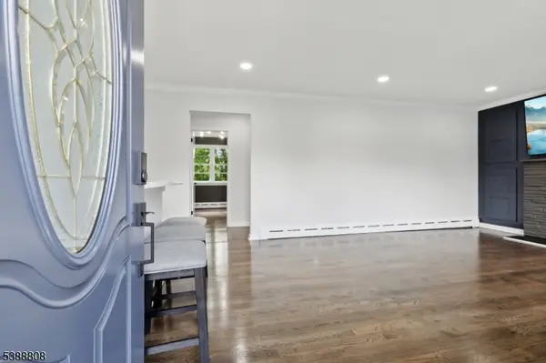 Netcong Boro, NJ 07857,8 Oak St