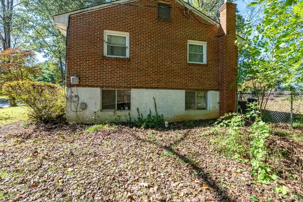 Lynchburg, VA 24501,1310 Ashbourne DR