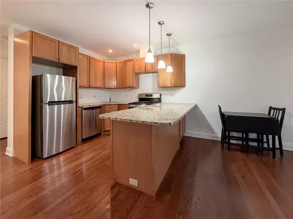 Rockaway Park, NY 11694,183 Beach 100th ST #6B