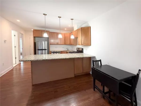 Rockaway Park, NY 11694,183 Beach 100th ST #6B