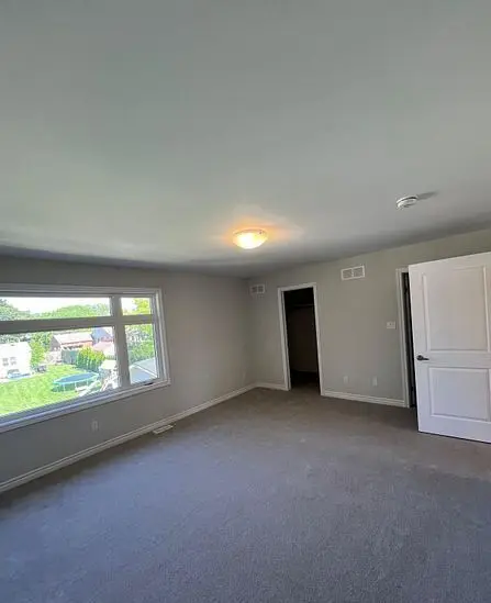 Niagara Falls, ON L2G 5S3,5678 Dorchester RD #60