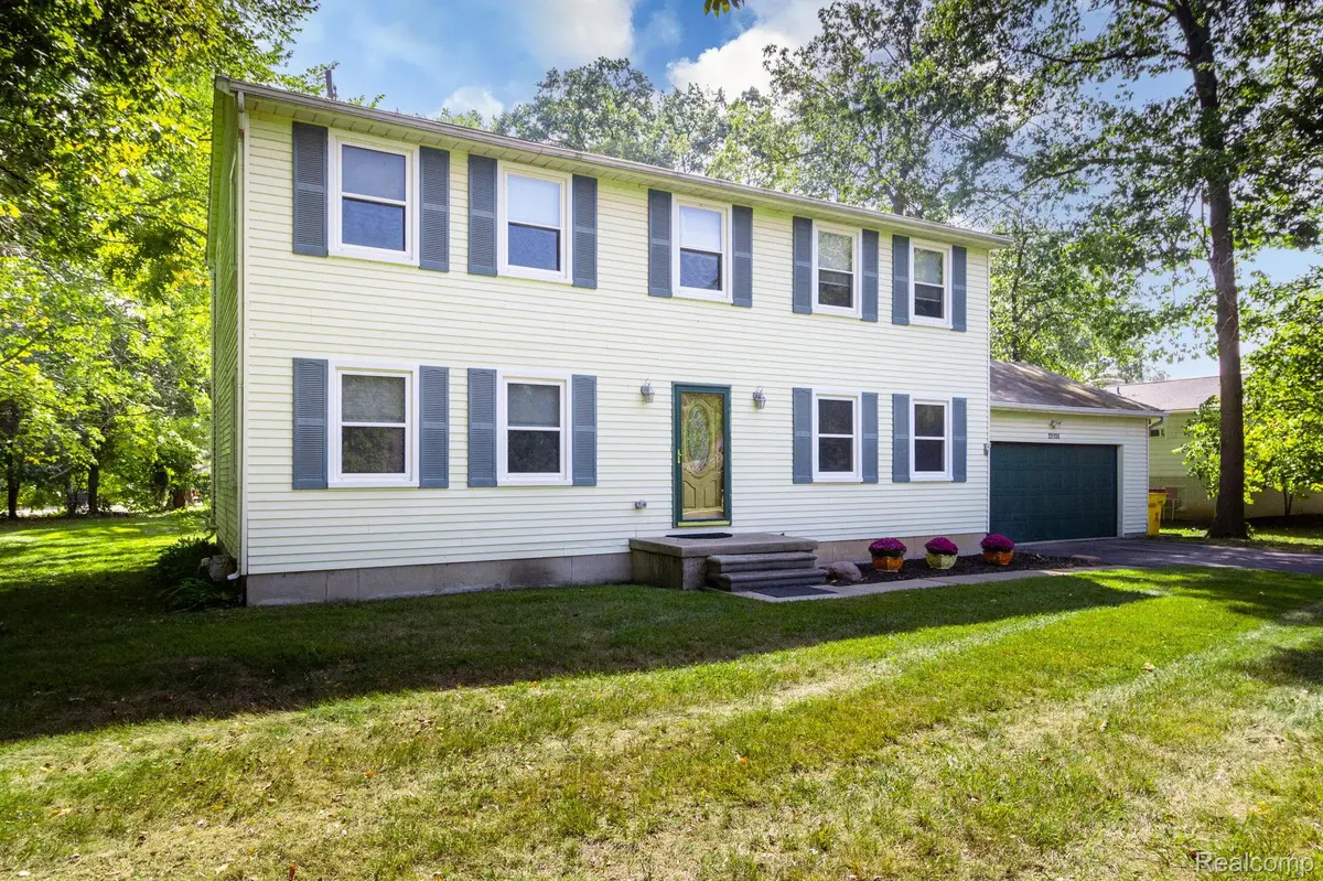 Grosse Ile, MI 48138,22133 Meridian RD