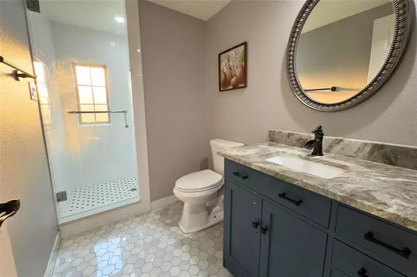 Kemp, TX 75143,11110 County Road 4020