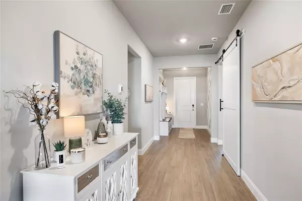 Port St Lucie, FL 34987,6369 NW Cloverdale Ave