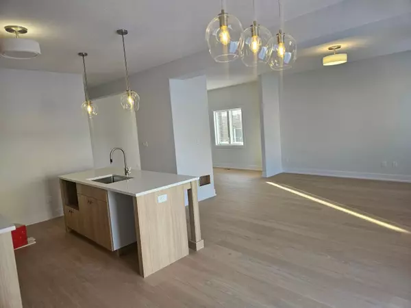 Mapleton, ON N0G 1P0,123 Maple ST