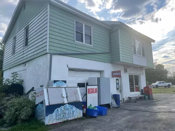 Elizabethtown-kitley, ON K7R 3L2,24 County Rd 17 N/A SE