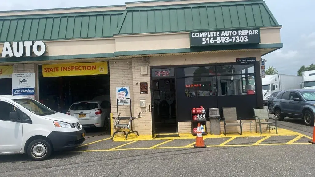 Hicksville, NY 11801,178 West Old Country RD