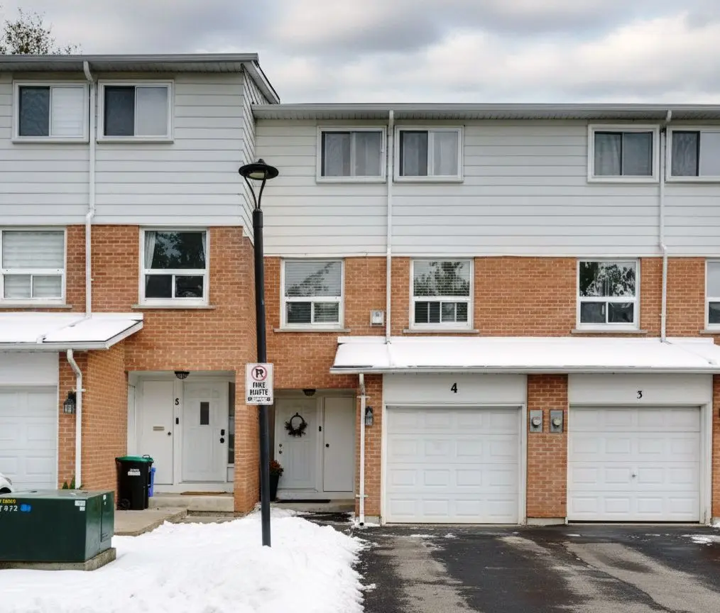Barrie, ON L4M 2H1,235 Steel ST #4