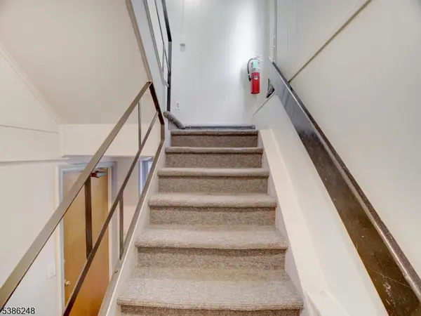 Montclair Twp., NJ 07042,850 Bloomfield Ave