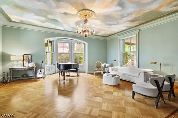 Montclair Twp., NJ 07042,74 S Mountain Ave