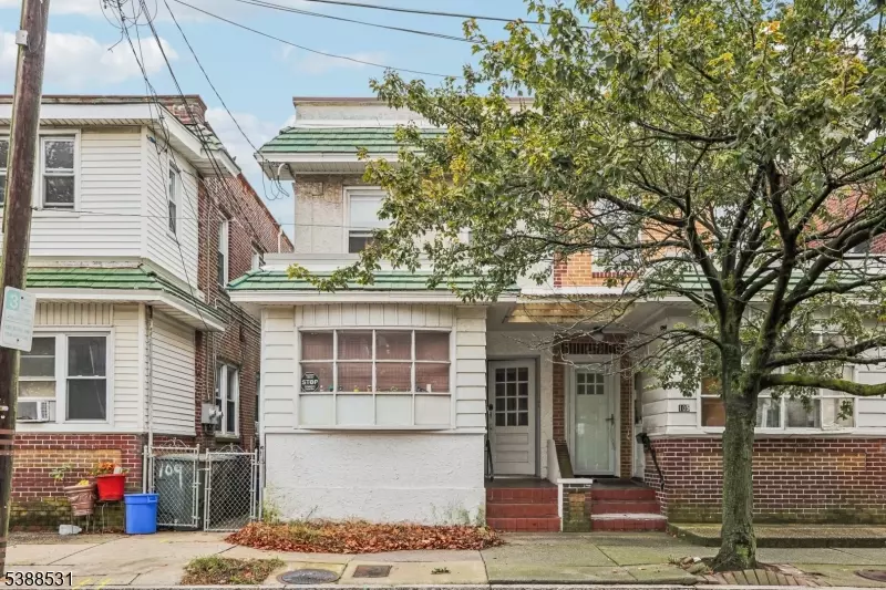 107 Saint Davids Pl, Atlantic City, NJ 08401