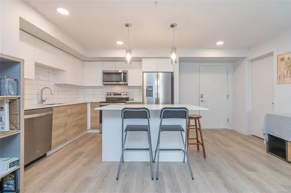 Nanaimo, BC V9P 9B7,4820 Cedar Ridge Pl N #106