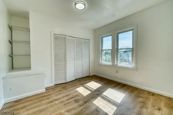 Kearny Town, NJ 07032,55 Tappan St #2