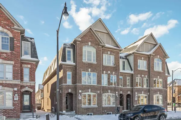 Brampton, ON L7A 4Z7,11 Finegan CIR