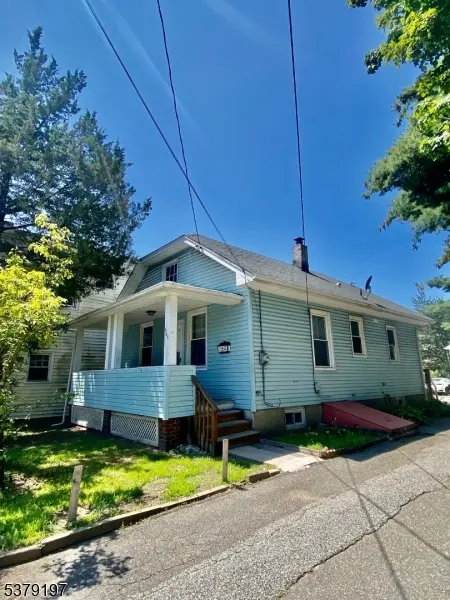 Wanaque Boro, NJ 07465,665 Ringwood Ave