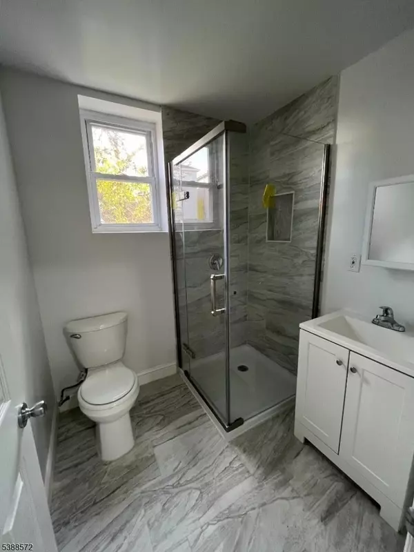 Elizabeth City, NJ 07206,58 Florida St