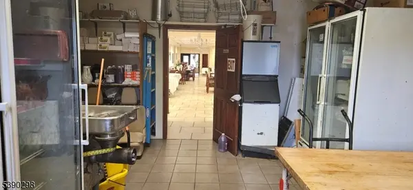 Mount Olive Twp., NJ 07828,100 US-46 Ste 17