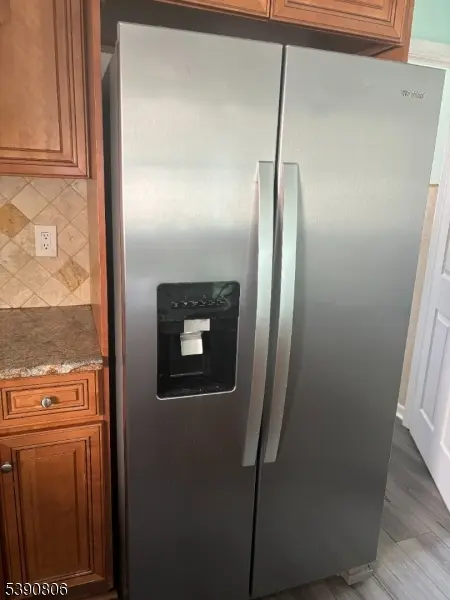 Linden City, NJ 07036,939 Meacham Ave #1