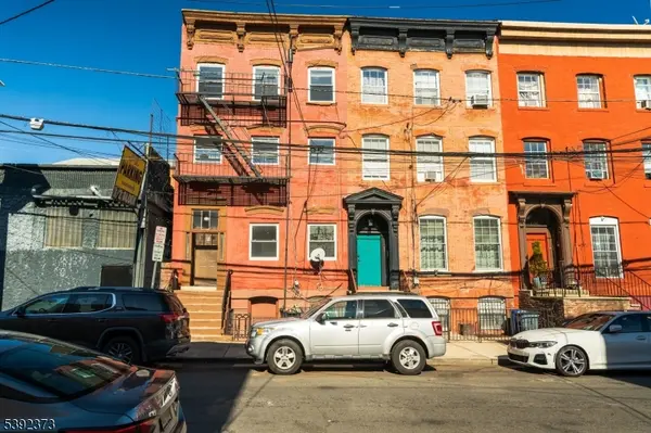 5 Elm St #4, Newark City, NJ 07102