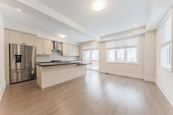 Richmond Hill, ON L4E 1K9,30 Mace AVE