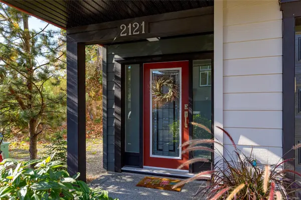 Langford, BC V9B 0J1,2121 Greenhill Rise