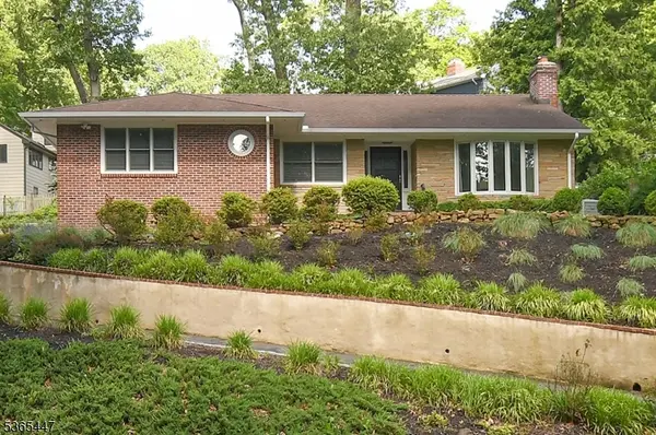 110 Division Ave, Summit City, NJ 07901