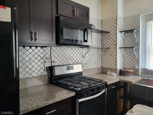 Phillipsburg Town, NJ 08865,258 Chambers St