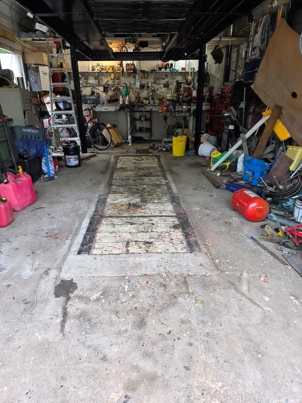 Waldeck, SK S0H 2M0,11 Keeler STREET