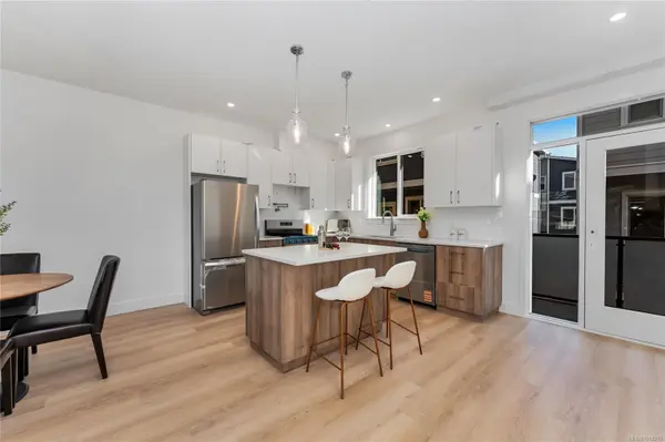 Langford, BC V9C 2V8,903 Vine Crt