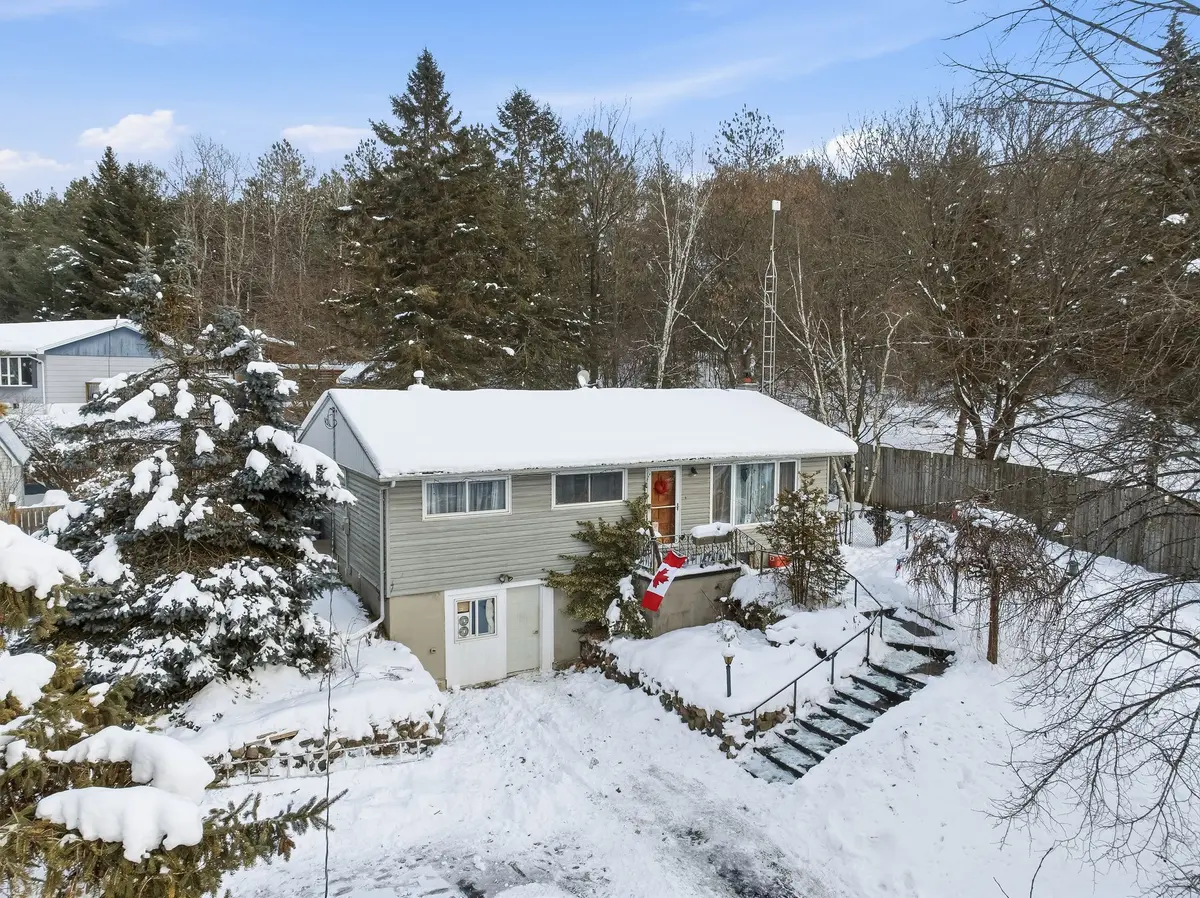 Hamilton Township, ON K9A 4J9,2825 Peter ST